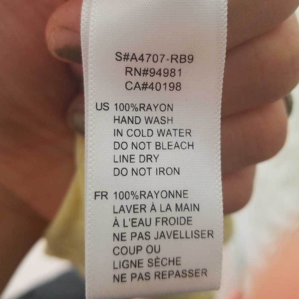 Forever 21 breezy shirt - Picture 4 of 4